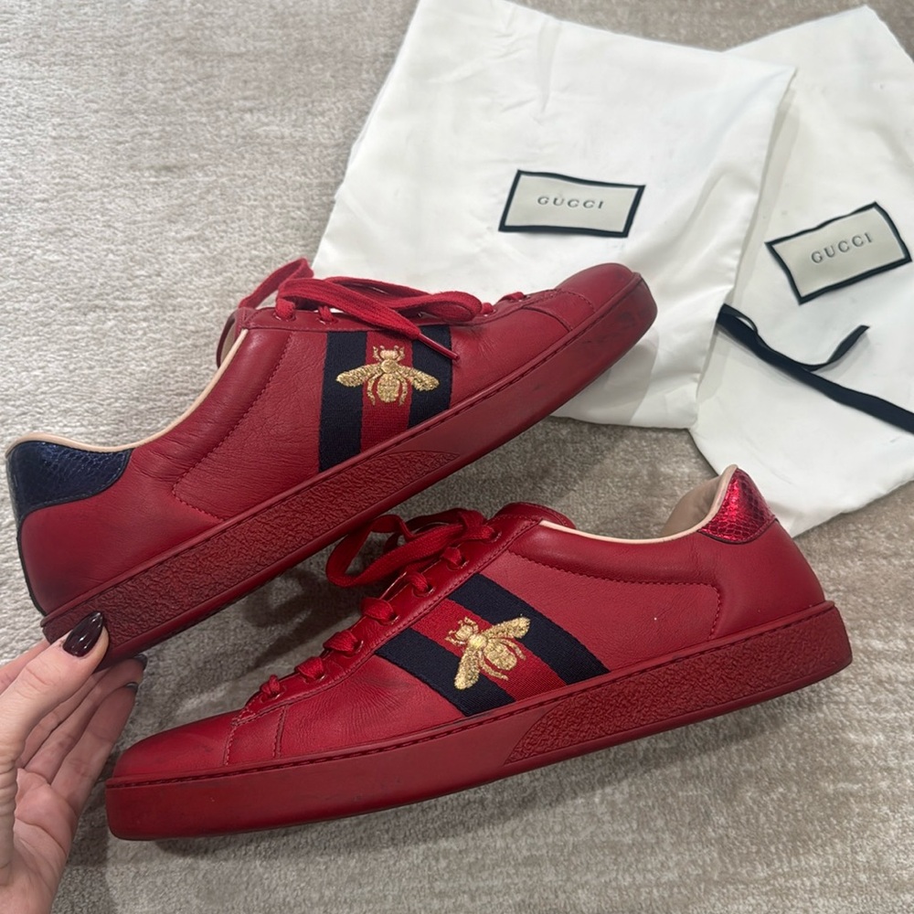 Gucci Low Cut Skate Shoes